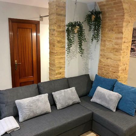 Apartamento San Blas-Antiguo Mercado Central Zaragoza Dış mekan fotoğraf