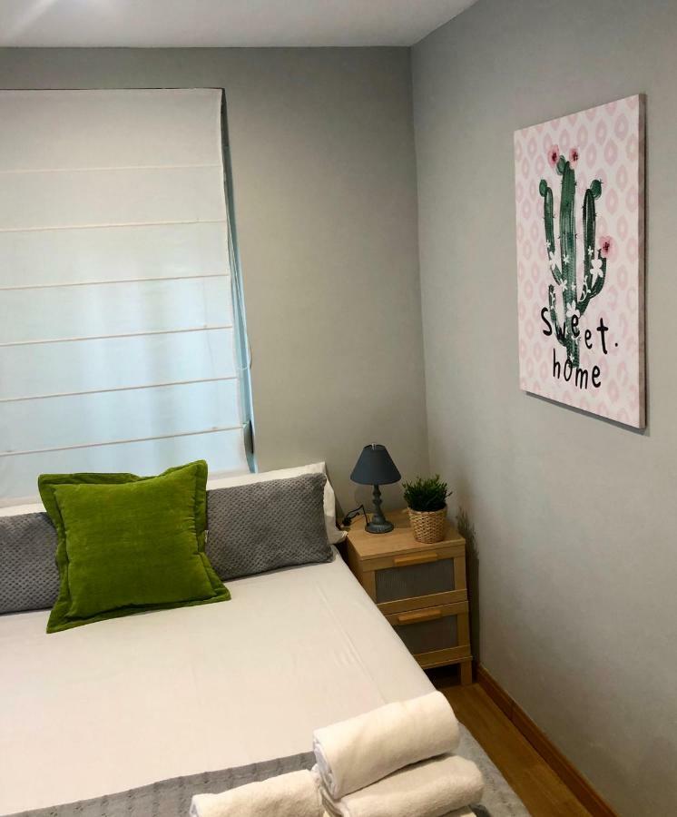 Apartamento San Blas-Antiguo Mercado Central Zaragoza Dış mekan fotoğraf